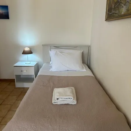 شقة Agathis كاسيوبي